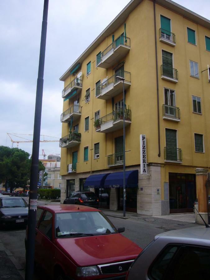 Arcobaleno Affittacamere Verona Kültér fotó